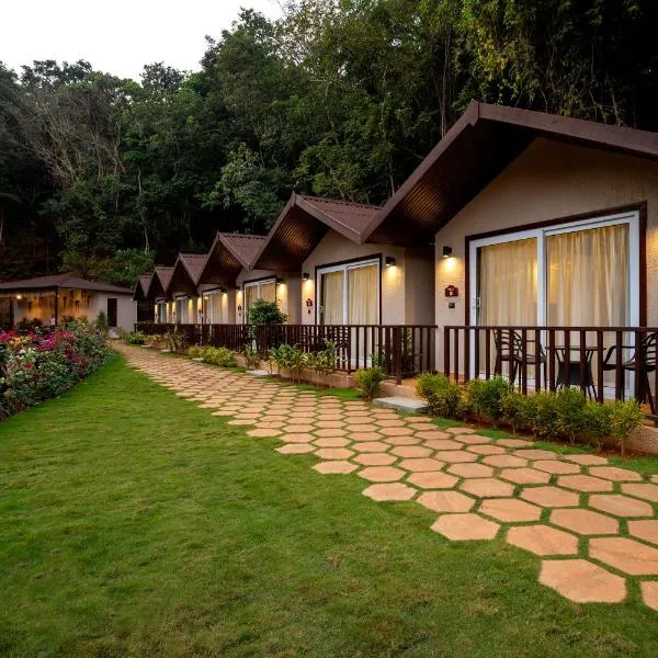 Stone Wood Nature Resort, Gokarna, hotel di Gokarn