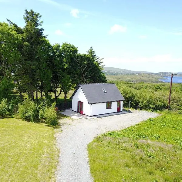 Red Deer Cosy Apartment in Letterfrack Connemara, hotell i Letterfrack