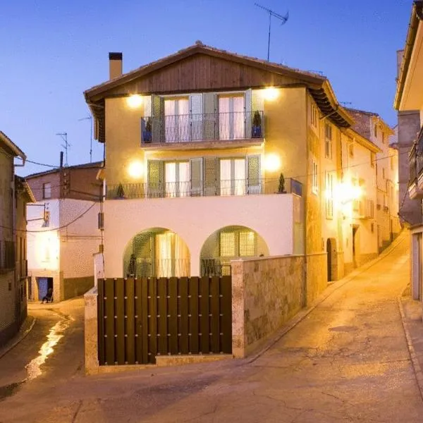 Hotel Rural El Pilaret, hotel in Torres del Obispo