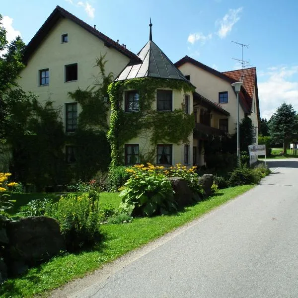 Waldgasthof - Hotel Schiederhof、Wiesenfeldenのホテル
