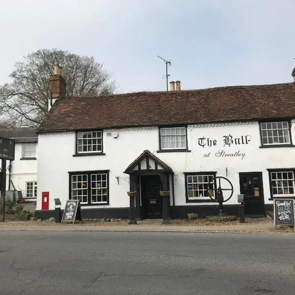 Bull Inn、レディングのホテル