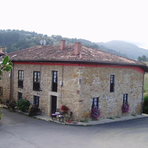 Casa Longo, hotel en Llames de Parres