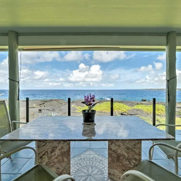 Direct Oceanfront, Big Island Home, hotel in Keaau