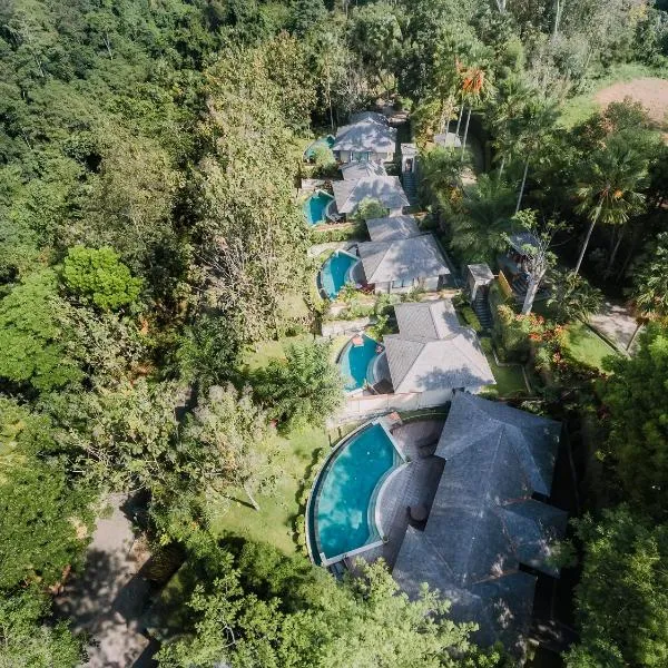 The Grand Bakas Jungle Retreat Villa โรงแรมในKlungkung
