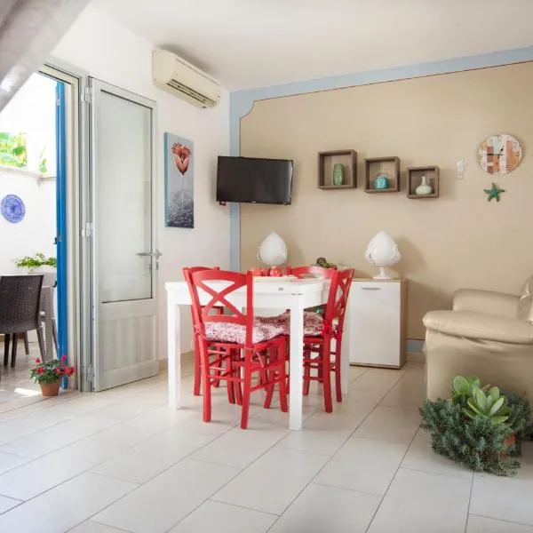 Le Gioie - Dimora Brezza Marina - Confortevole e grazioso appartamento a due passi dalla spiaggia, hotel din Torre Vado