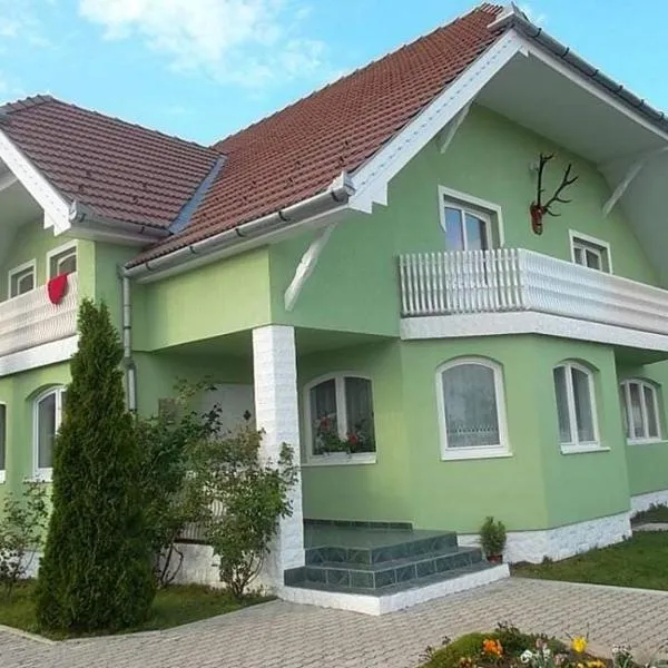 Hajnal vendégház, hotel in Căpîlniţa