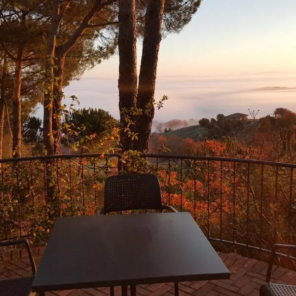 Hotel Panoramic Montepulciano, ξενοδοχείο στο Μοντεπουλτσιάνο
