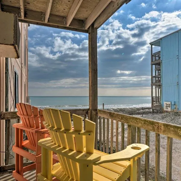 Oceanfront Topsail Beach Retreat - Steps to Shore!, hotel v mestu North Topsail Beach