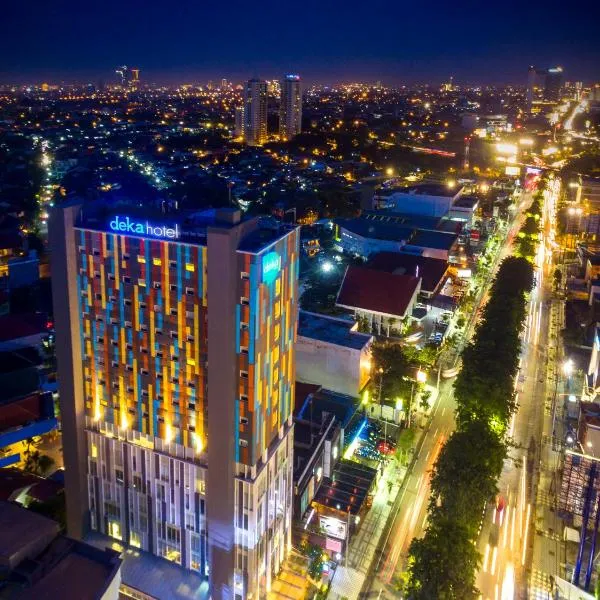 Deka Hotel Surabaya HR Muhammad, hotell i Surabaya