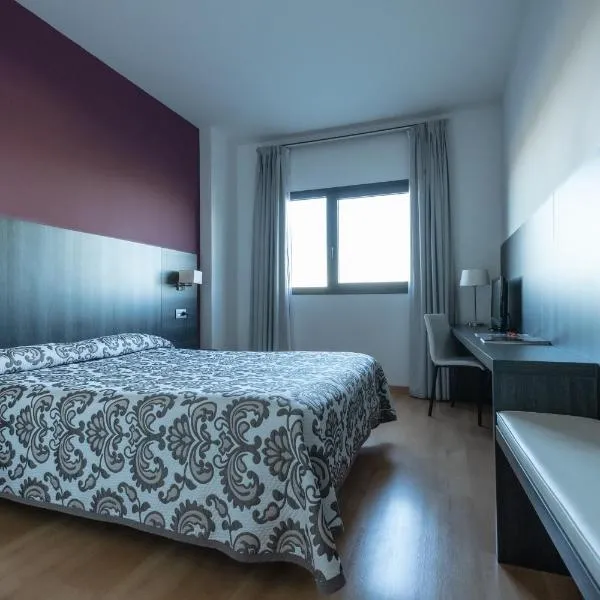 Hotel Abades Via Norte – hotel w mieście Miranda de Ebro