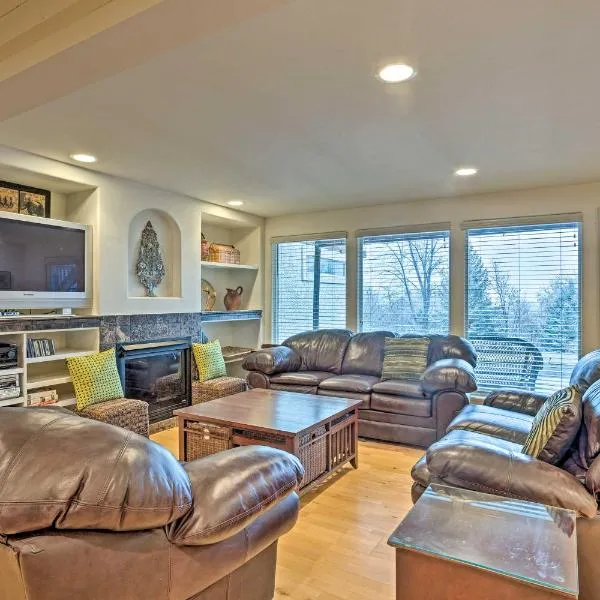 Grand Junction Abode about 2 Miles to Wineries and Golf!, hotel v destinaci Grand Junction