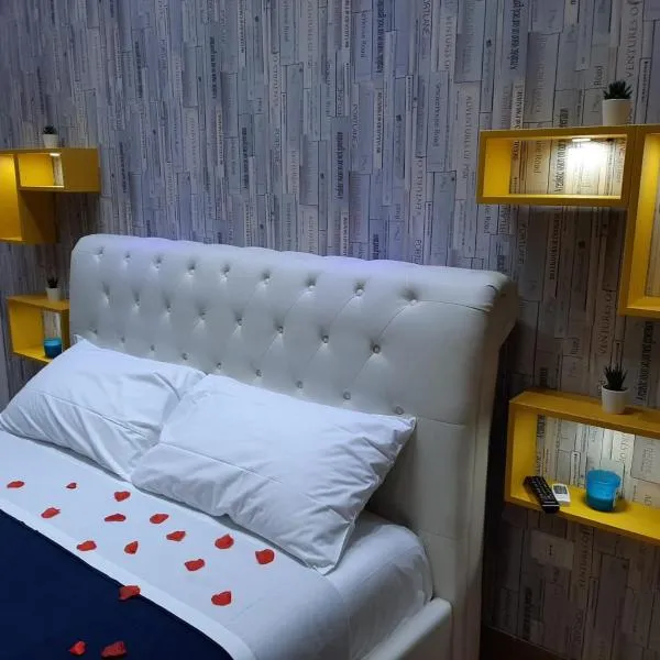 Red House, hotel u Napulju
