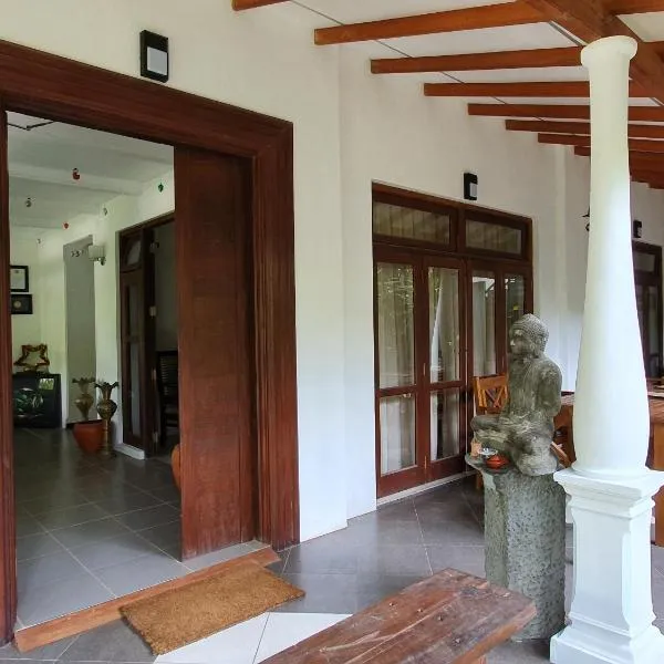 Lohas Beach Resort Villa, hotel a Kalutara