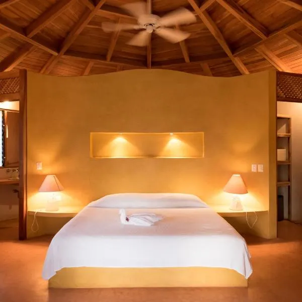Hotel Playa Negra, hotel u gradu Playa Negra