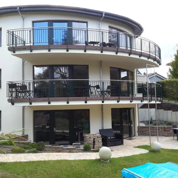 KAMA Ferienhäuser Haus Karola, khách sạn ở Wendisch Rietz
