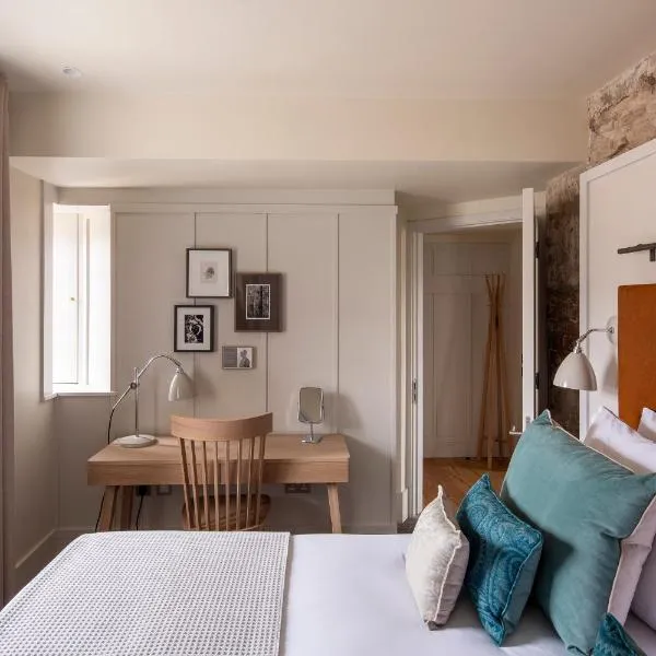 Abbey Strand Apartments, at Holyrood, hotel v destinaci Edinburgh