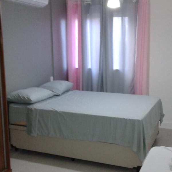 Flat com praia privativa e lazer total em Arraial - Foto 2