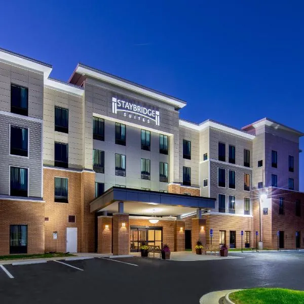 Staybridge Suites Charlottesville Airport, an IHG Hotel, hotell i Charlottesville