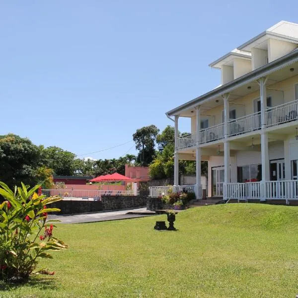 La Fournaise Hotel Restaurant, hotell sihtkohas Sainte-Rose