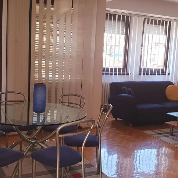 Spectacular apartment in Skopje, City Mall area, hotel in Skopje