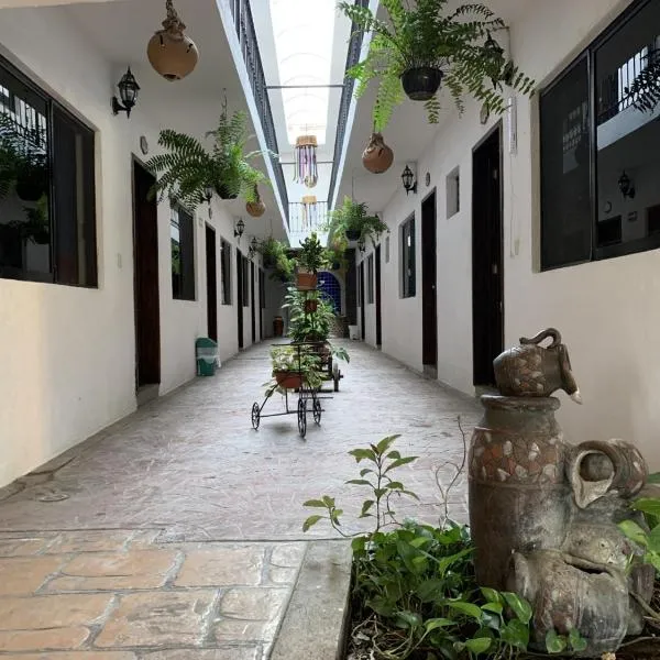 Hotel Villa Esmeralda: Tuxtla Gutiérrez'de bir otel