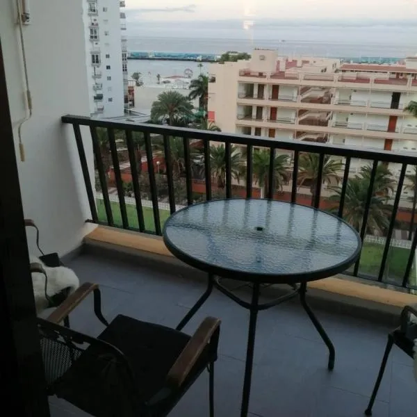 Achacay, hotel Los Cristianosban
