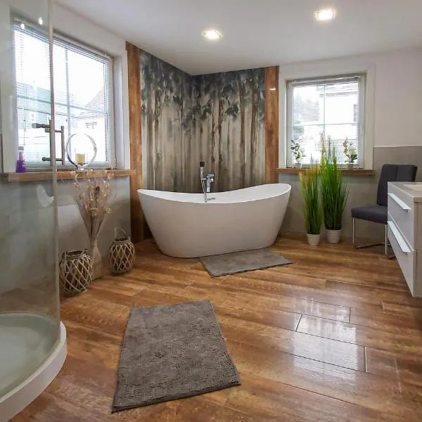 3 Bedroom Nice Home In Steinheid, hotel en Steinheid