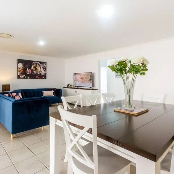 Executive and Family Home Large - Flinders View 24, hotel in Ipswich