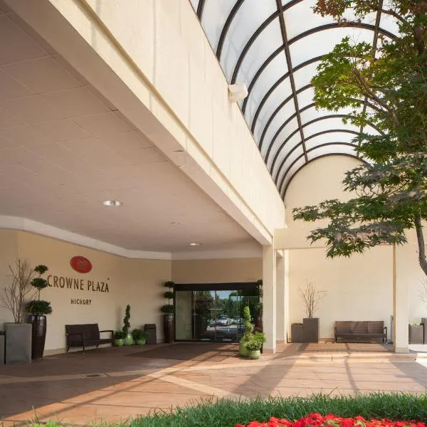 Crowne Plaza Hotel Hickory by IHG, khách sạn ở Hickory