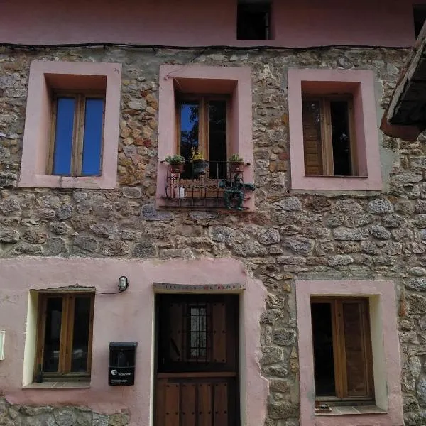 Albergue el Hacedor, hotel in La Aldea del Portillo de Busto