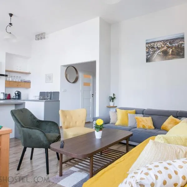Apartament na Granicy / Apartment on the border, khách sạn ở Cieszyn