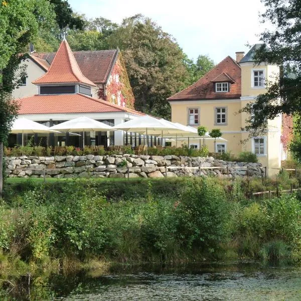 Landschloss Ernestgrün, хотел в Bärnau