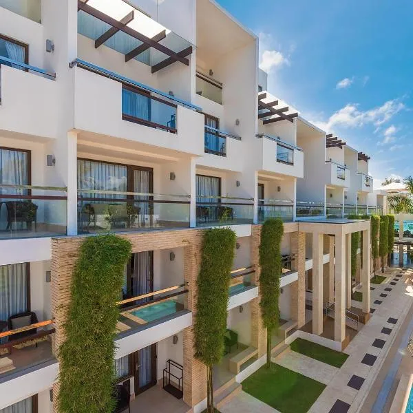 The District Boracay, מלון בבורקאי