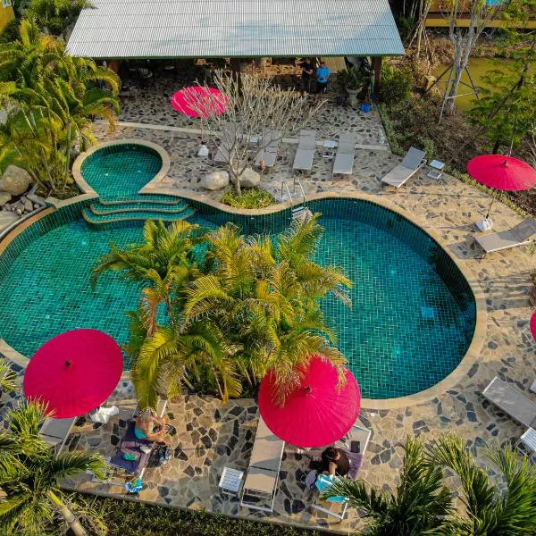 Phoo Na Resort, hotel in Ban Thung Ma Nieo