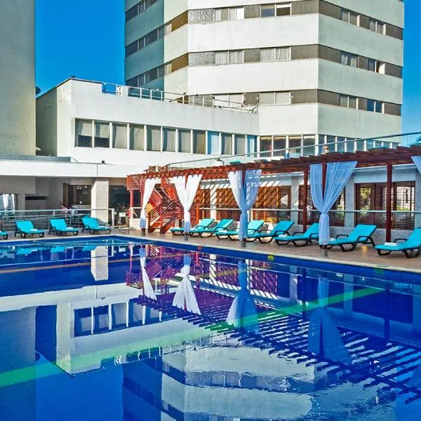 Hotel Dorado Plaza Bocagrande, hotel v destinácii Playa Punta Arena