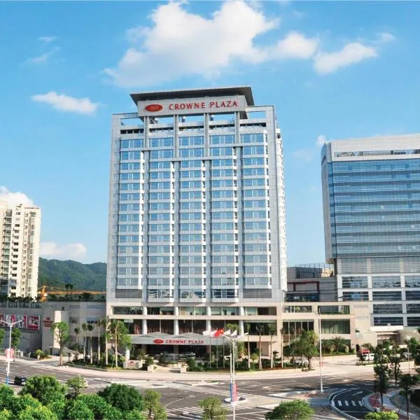 Crowne Plaza Zhongshan Wing On City, an IHG Hotel, hotel di Zhongshan