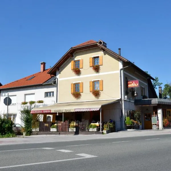 Guest House Arvaj, hotel en Kranj