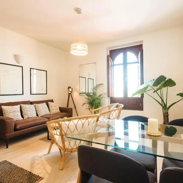 The Old Print House - Space Maison Apartments, hotel v destinaci Seville
