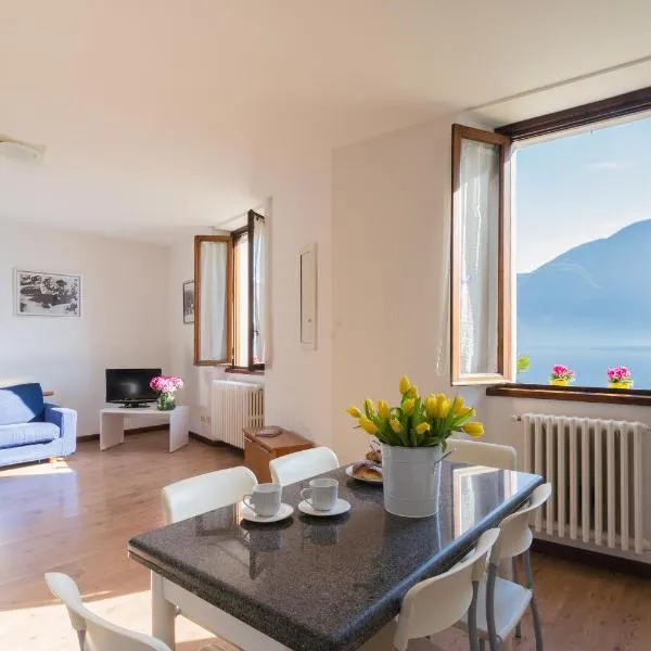 Family Lake Apartment by Rent All Como, hotel v destinaci Mezzegra