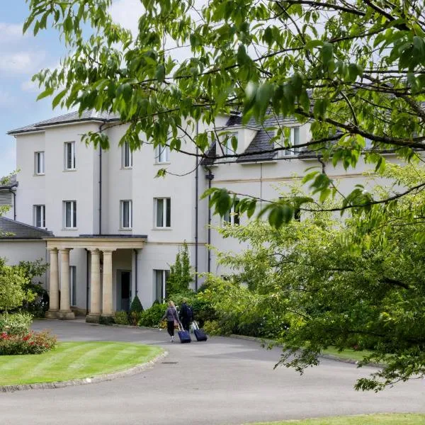 Bowood Hotel, Spa, and Golf Resort、チッペナムのホテル