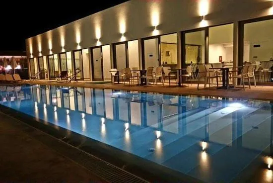 Semes, hotel v mestu Argasi