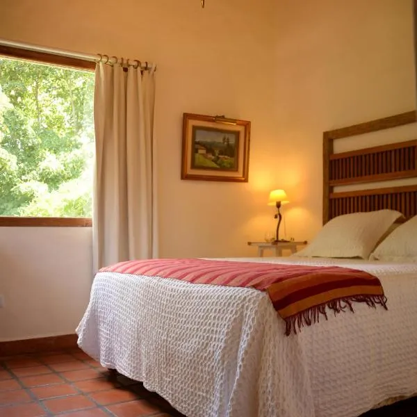 GOLF - Casa de huéspedes, hotel in Tandil