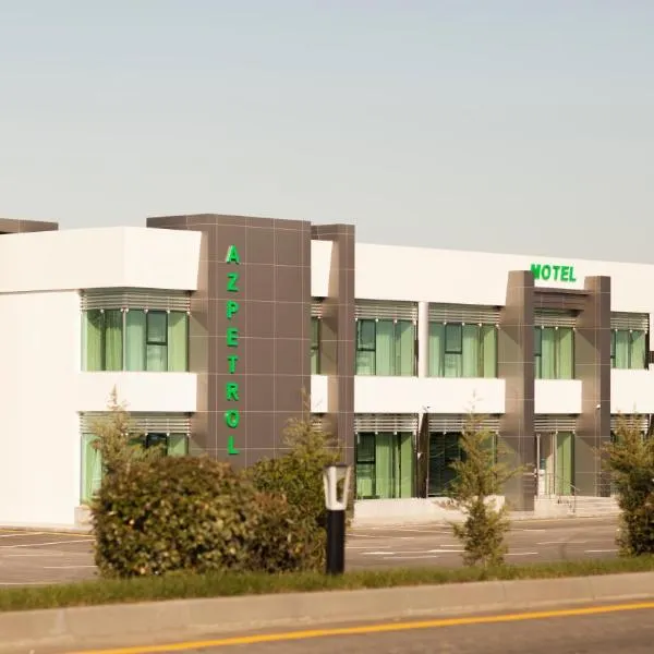 AZPETROL HOTEL KURDEMIR, hotel in Bala-Muradkhan