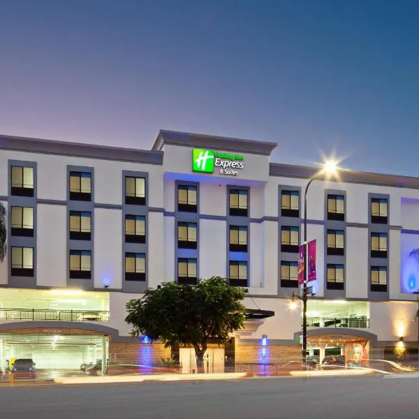 Holiday Inn Express Hollywood Walk of Fame, an IHG Hotel, hotel in Studio City
