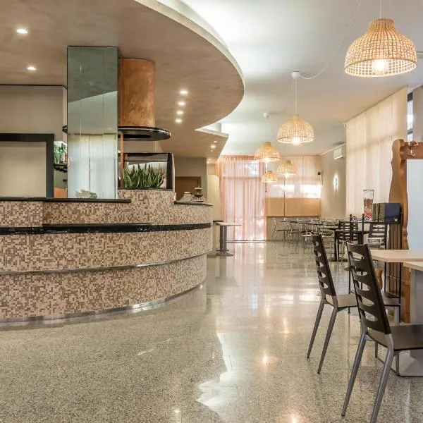 Hotel Maris, hotell sihtkohas Felegara