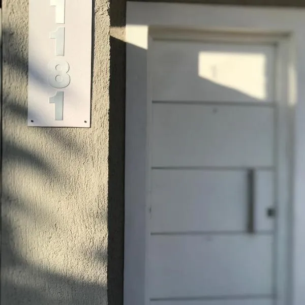 Departamentos Alberdi 3, hotell sihtkohas San Rafael