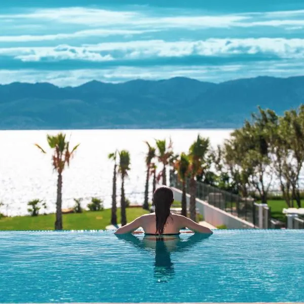 ON'LIVE HOTEL, hotel v destinácii Çeşme