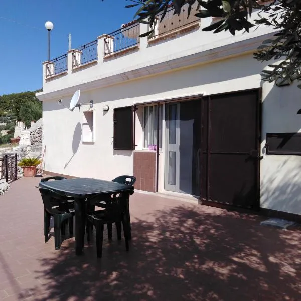 Casa Vista Mare, hotel v destinaci Mattinata