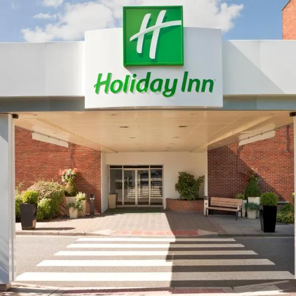 ホリデイ イン ブレントウッド（Holiday Inn Brentwood, an IHG Hotel）、ブレントウッドのホテル