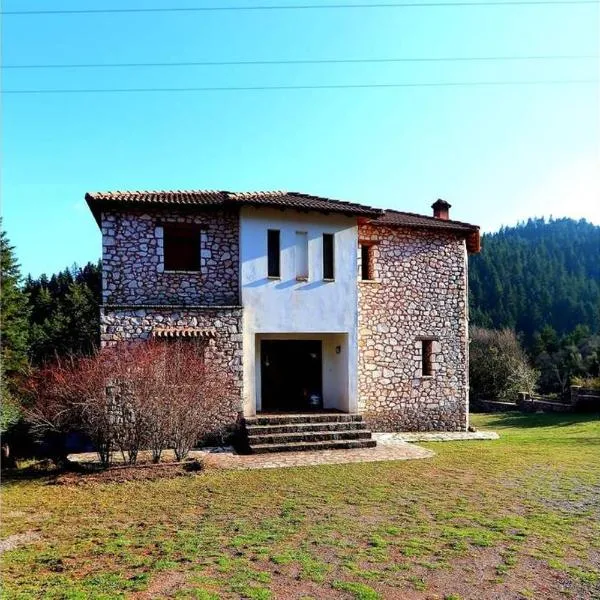 Elati Hills, hotel en Vitina